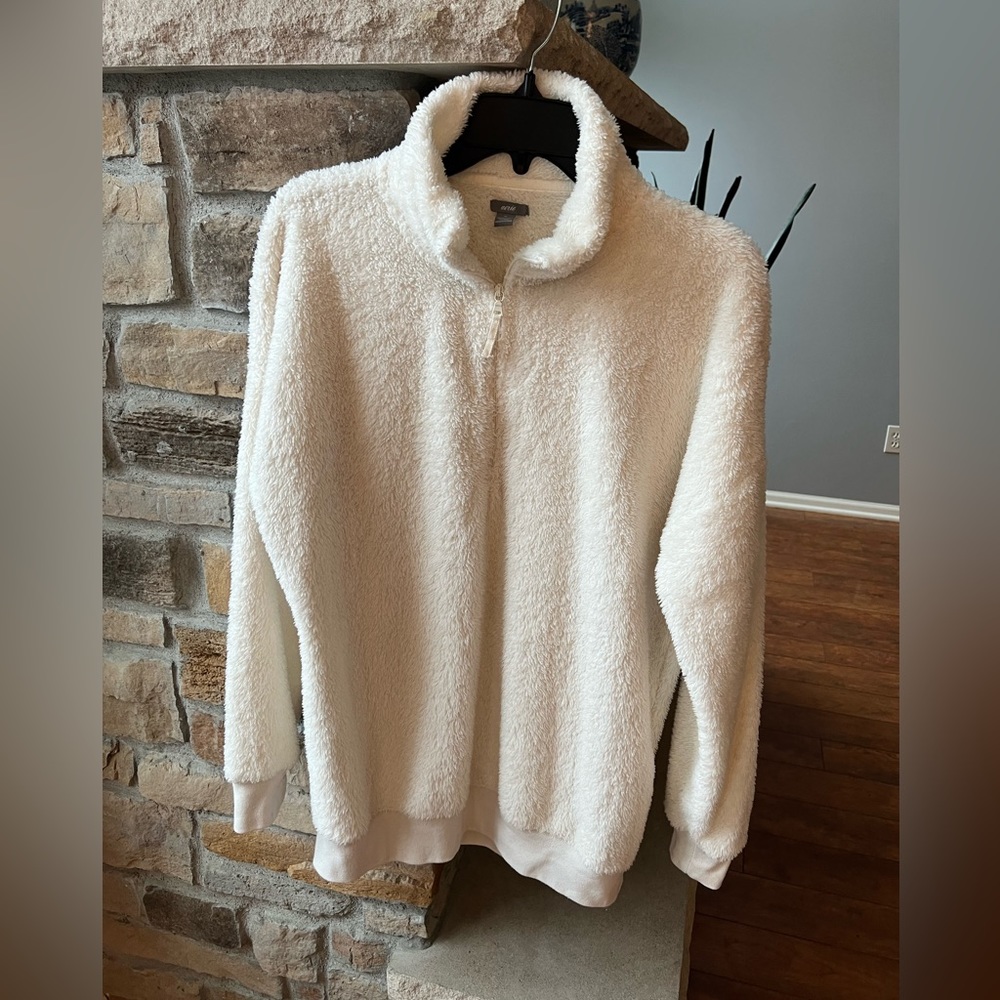 Aerie Cream Fuzzy Half Zip